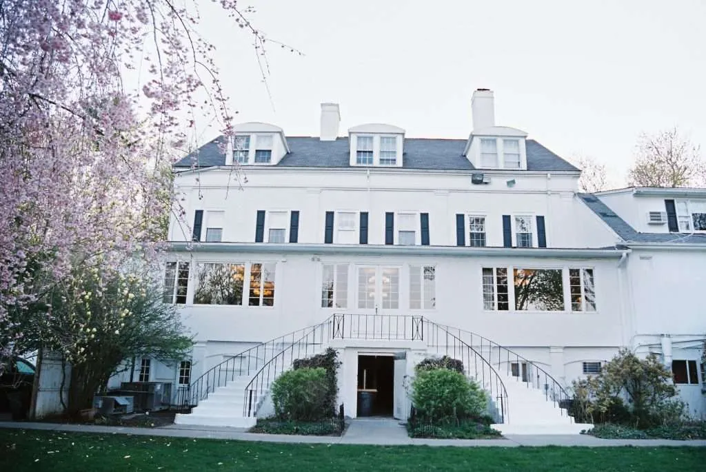Protect your Colorado luxury home with our tailored insurance solutions. We offer over 20 personal carrier lines for comprehensive coverage & competitive rates.