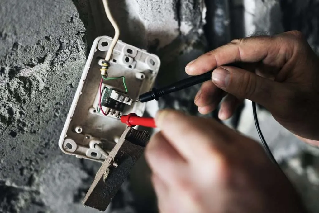 Ensure top-tier protection for your electrician business with our liability insurance, providing access to 50+ carriers for the best coverage and rates. Call us today!