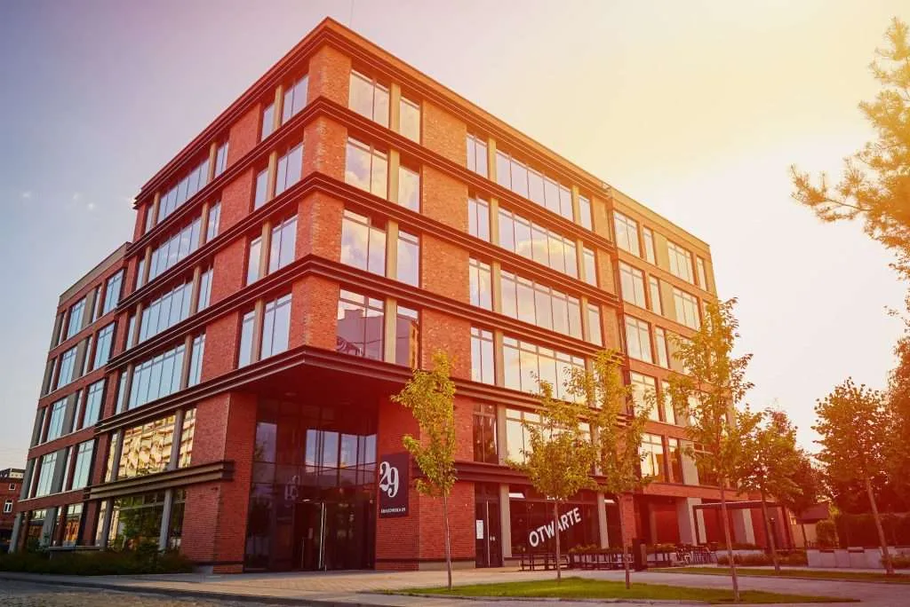 Protect your business assets with commercial renters insurance. Access 50+ carriers for tailored coverage & rates.