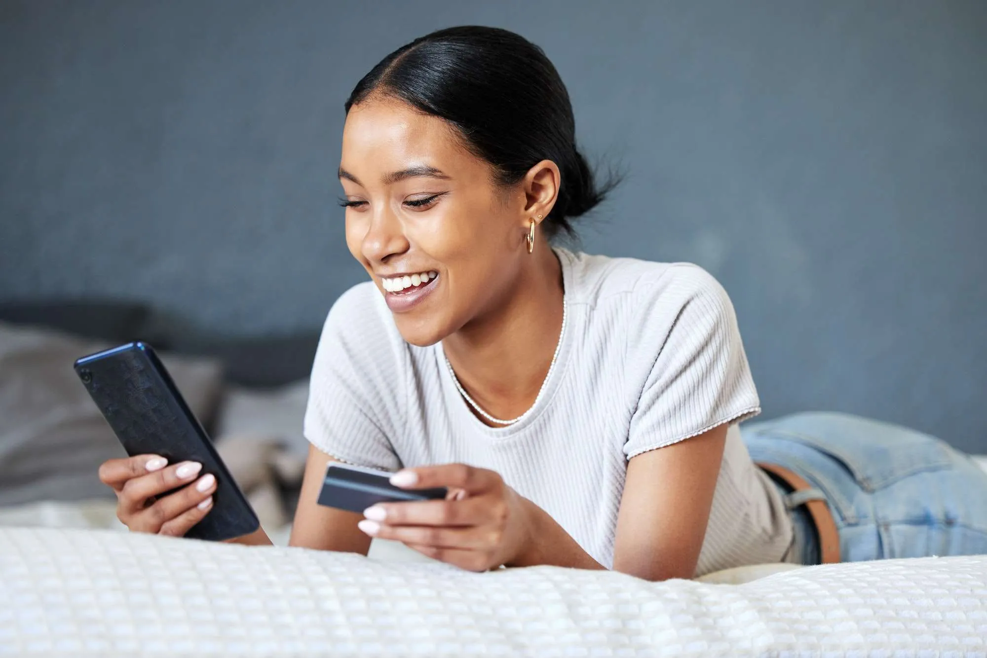 Enjoy savings with the Paid-In-Full Insurance Discount at Castle Rock Insurance. Simplify your payments and secure coverage with a one-time payment.